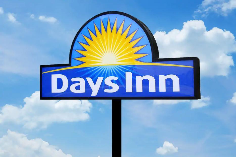 Days Inn By Wyndham Galt - Elk Grove South Eksteriør bilde